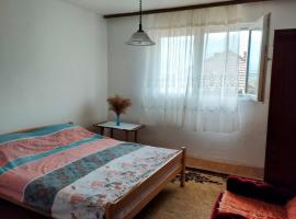 Kuća - Šekovići, hotel em Šekovići