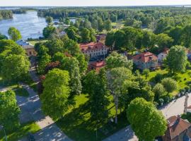 S&ouml;derfors Herrg&aring;rd, מלון חוף בS&ouml;derfors