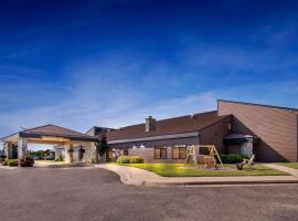 Heartland Inn & Suites, SureStay Collection by Best Western
