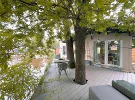 Charlies Chalet
