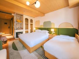 Chikan Overseas Chinese Ancient Town Chaoqi Family Hotel, hotel v destinaci Kaiping