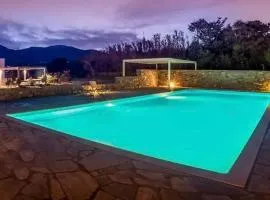 Delta Apartment with Sea View and Pool