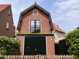 Little Loft, Summerhouse near the beach, Hotel in Noordwijk