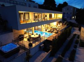 Villa Sophie Emilie, hotell i Okrug Donji