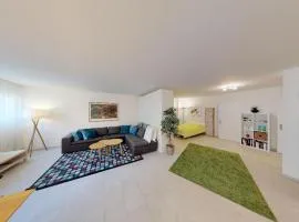 Unique Serviced Living at Basel Waterfront 9001