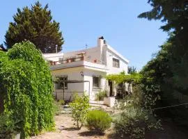 Casa con jardín y aparcamiento en Viznar, junto a Granada