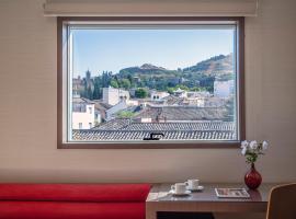 Hotel Granada by Pierre & Vacances, ξενοδοχείο στη Γρανάδα
