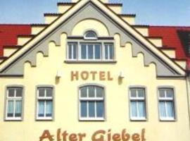 Hotel Alter Giebel, hotelli kohteessa Bottrop-Kirchhellen