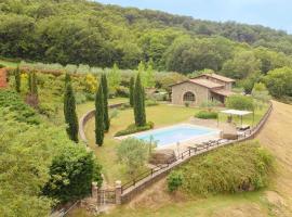 Villa Elisa - Private Pool & AirCo Near Reschio Castle, hotel v destinaci Lugnano