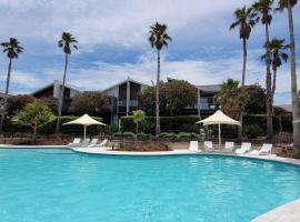 Majestic Coastal Retreat on Magenta Beach, hotel v destinaci Magenta