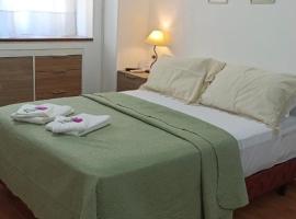 Monoambientes Peatonal - con cochera, ubytování s možností vlastního stravování v destinaci Corrientes