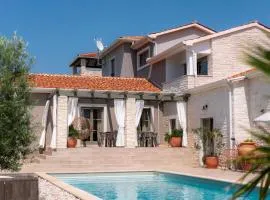 Villa Moonlight 2 for 12 persons near Poreč with private heated pool - 45 m2 & playground