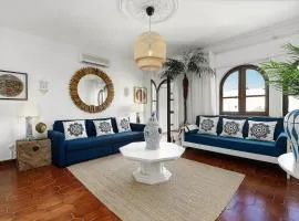 2b Apt by Beach&Alvor City Centre with Pools & AC