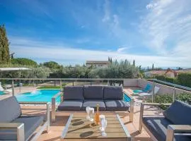 Villa Font du Roux - piscine chauffée - pétanque - adapté mobilité réduite