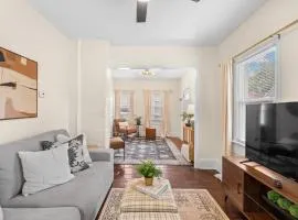 Charming Home in Cleveland 3215