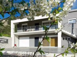 Eva Mare Suites