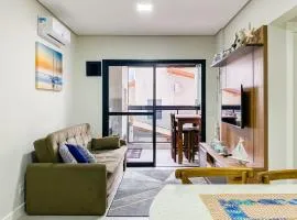 Apartamento super completo a 250mts do mar
