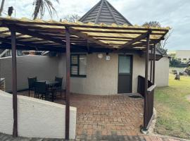 Banana Beach Club C16, hotel en Melville