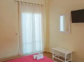 Nikolas Studios