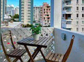 Downtown Condado Tropical Studio