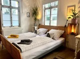 Altstadt Studio Esslingen, Kingsize Bett, Küche, privates Bad