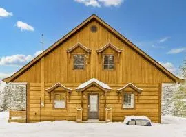 The Escapade - Private hot tub with pool table