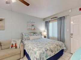 Pass-A-Grille Beach Retreat Unit 8