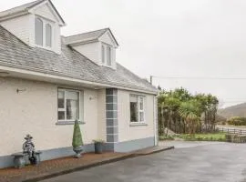 Breezy Point Accommodation