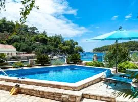 Seaside family friendly house with a swimming pool Grscica, Korcula - 23487