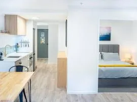 The Downtown - A Mount Maunganui Apartment