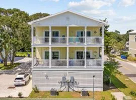 Sunshine Derby - 1 Block to Beach- Garage EV Charge