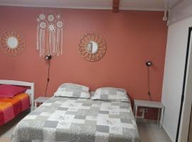 FRUITS DE LA PASSION, logement avec cuisine &agrave; Saint-Philippe