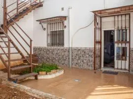 2 Bedroom Nice Home In Alcalá Del Río