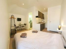 Chic & Contemporain, hotel in Vierzon