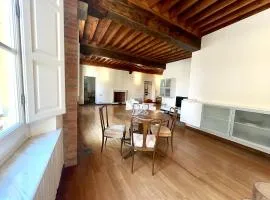 Tizzi's Home