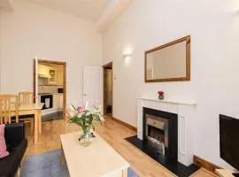 Cozy Apartment Steps from Everything - Heart of Dublin