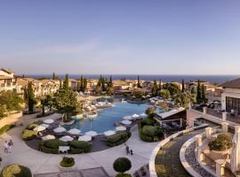 Aphrodite Hills Hotel, hotel v destinaci Kouklia