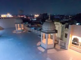 The Taj Vista Agra -walking distance to Taj Mahal