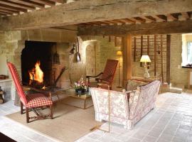 Gite du Petit Manoir au château d'Hémevez, hotelli kohteessa Hémevez
