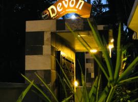 Devon Surf . Inn - Hiriketiya, ubytování v soukromí v destinaci Dikwella