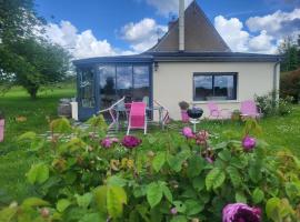 Gîte du "Chat botté" Zoo de Beauval Châteaux de La Loire 4 pers, three-star hotel in Choussy