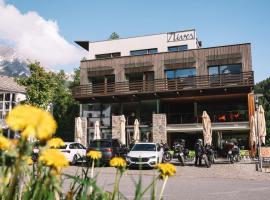 Bed & Breakfast Hostel Nives, hotel v destinaci Solda