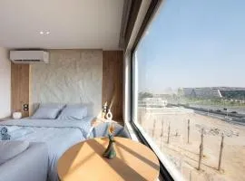Jacuzzi Paradise Pyramids Panoramic View 504