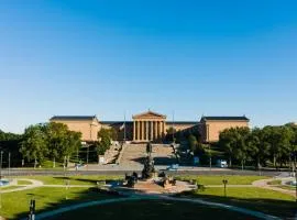 Fairmount Art Museum Center City Suites