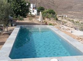 Tantulia la casita del Caballo, hotel in San Miguel de Abona