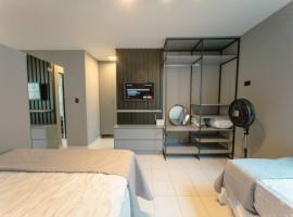 Apartamento Moderno Zona 7 LP13, hotel in Maringá