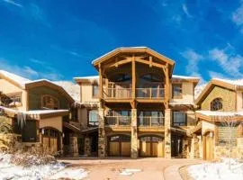 Fairway Springs by Park City Vacations