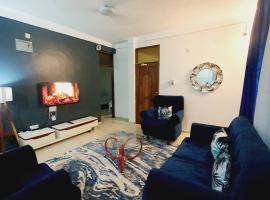 2 bedroom all ensuite located behind Go kart 5 minutes walk to the beach near Severin lodge Neptune beach Cowrie shell, hotel en Mombasa