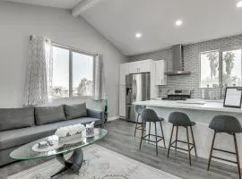 2 Mi to Downtown Escondido Apt with Balconies