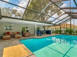 Weeki Lake Home with Heated and Cooled Pool, By Disney